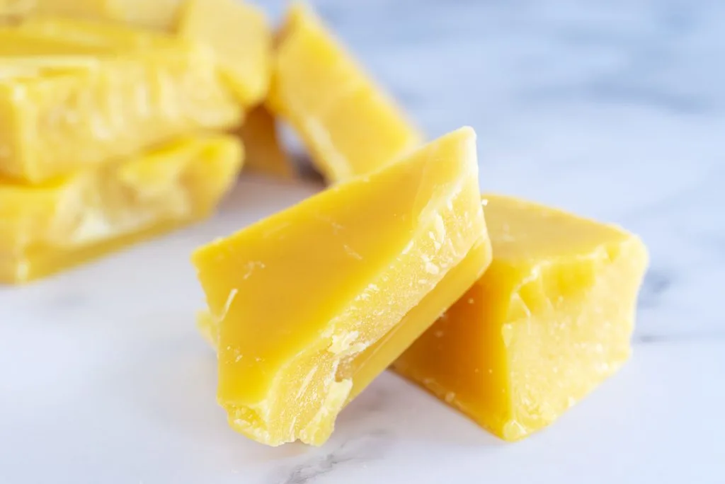 pure organic yellow beeswax 